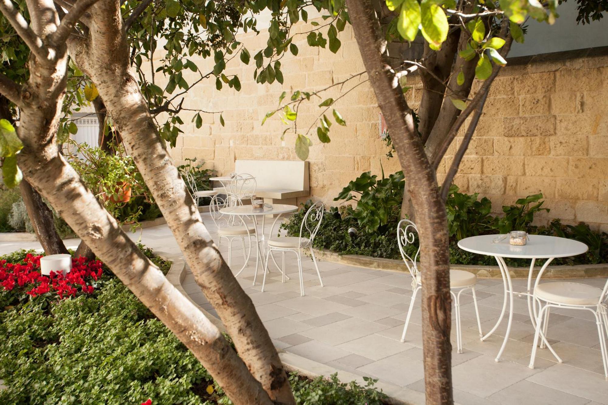 Mantatelure Bed & Breakfast เลชเช ภายนอก รูปภาพ